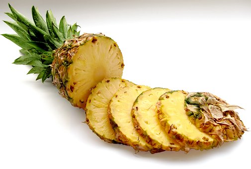 pineapple-636562__340.jpg