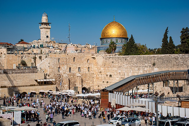 a1ab690940f40f534ecac26d8a3d638e_jerusalem-4592574_640.jpg