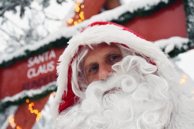 871263190377b5030e1b11aba492c1f6_santa-claus-5222393_640.jpg