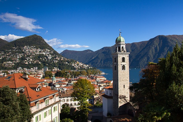 564687da9d32b6b9d6e0f9e57b339b3e_lugano-2831362_640.jpg