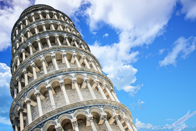 0b2387c1f619c91f449c7bc1254c24b2_leaning-tower-of-pisa-2164563_640.jpg